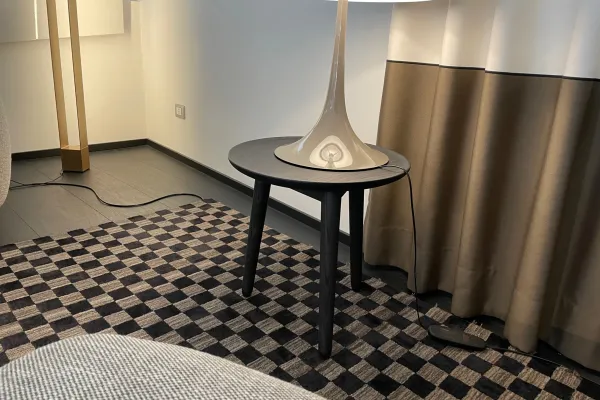 Mad coffee table outlet